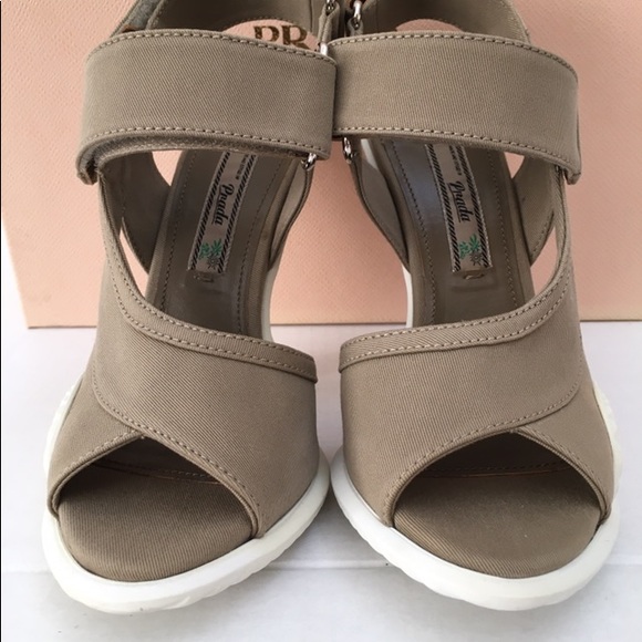 Prada sandals - Picture 9 of 14